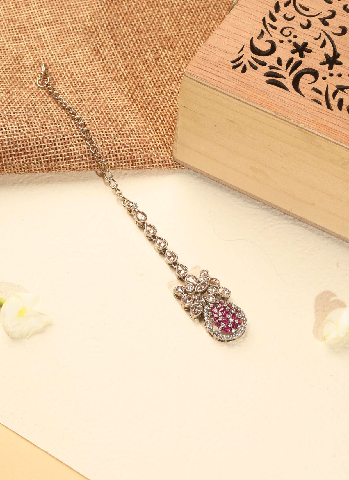 Saloni Fashion Jewellery Flower and Oval Shape Red Kundan Stone Antique Gold Plated Brass Choker Necklace Set with Maang Tikka For Women and Girls