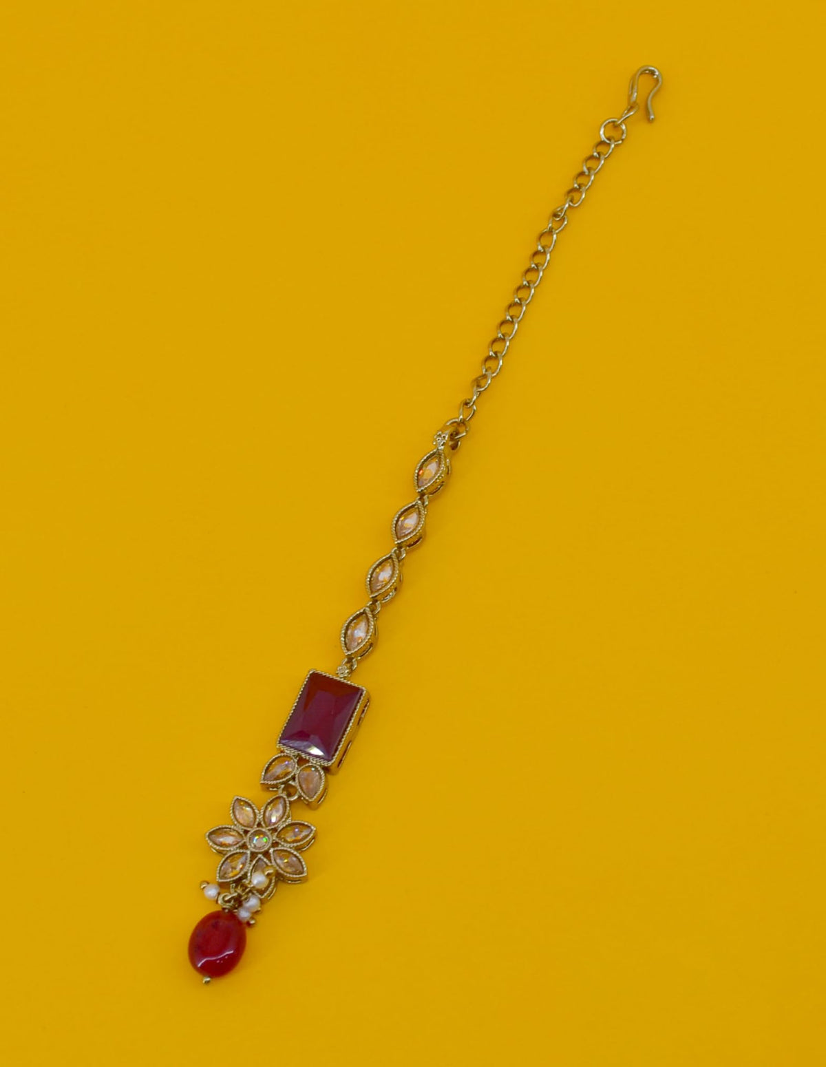 Saloni Fashion Jewellery Flower and Square Shape Red Uncut Kundan Gold Plated Choker Necklace Set with Maangtikka For Women and Girls