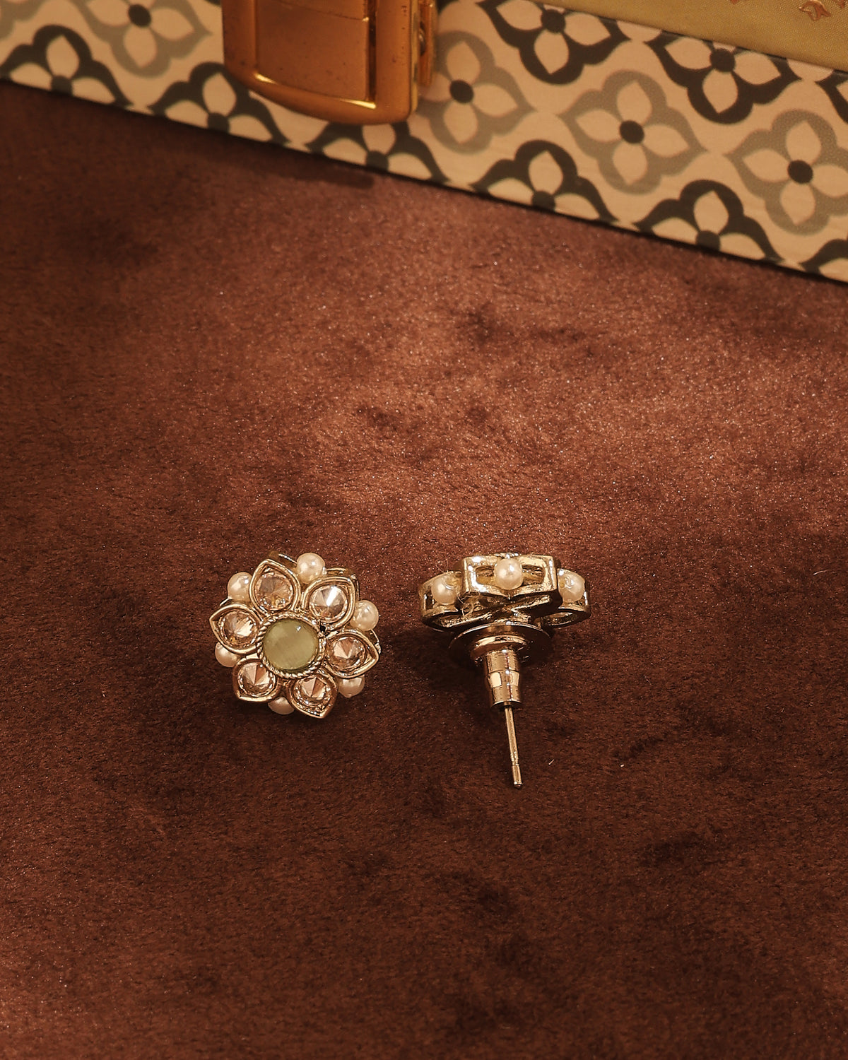 Flower Design Antique Gold Plated Light Green Uncut Kundan Stone - back view | Saloni Fashion Jewellery, Mumbai