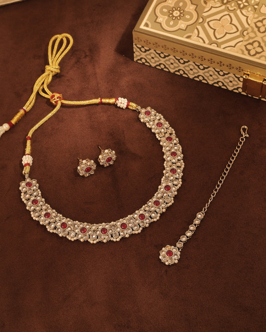 Flower Design Antique Gold Plated Red Uncut Kundan Stone Choker Necklace Set With Maangtikka | Saloni Fashion Jewellery, Mumbai
