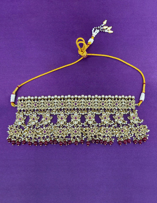 Saloni Fashion Jewellery Flower Design Uncut Kundan Gold Plated Choker Necklace Set with Maangtikka For Women and Girls
