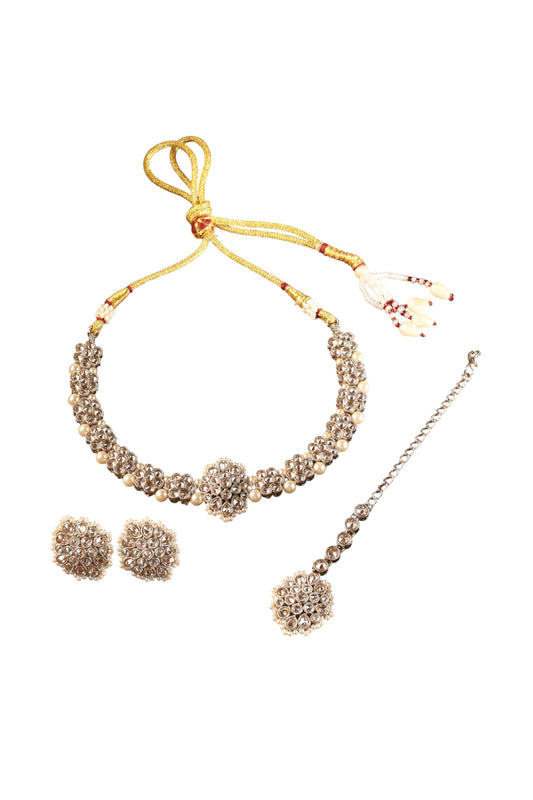 Saloni Fashion Jewellery Flower Shape Pearl Brown Kundan Stone Antique Gold Plated Choker Necklace Set with Maang Tikka For Women and Girls