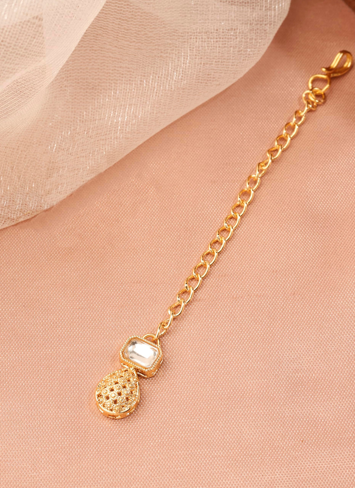 Saloni Fashion Jewellery Oval and Square Shape White Kundan Stone Gold Plated Choker Brass Necklace With Maang Tikka For Women and Girls