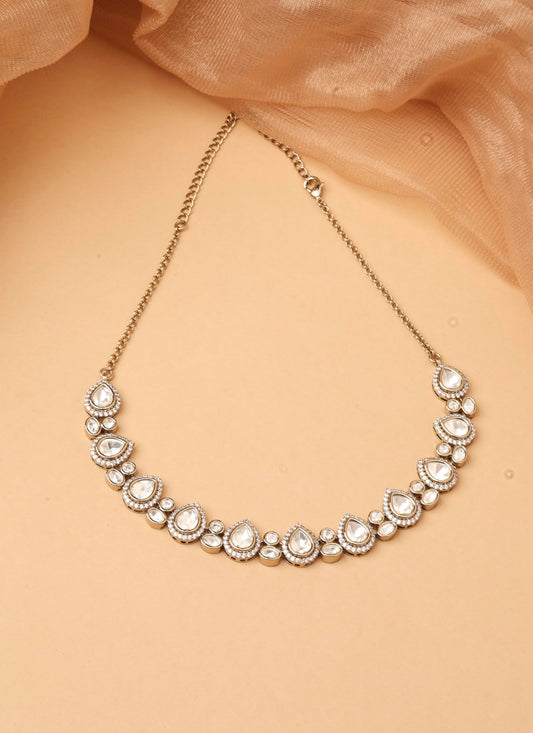 Saloni Fashion Jewellery Oval Shape White Kundan Stone Antique Gold Plated Choker Brass Necklace With Maang Tikka For Women and Girls