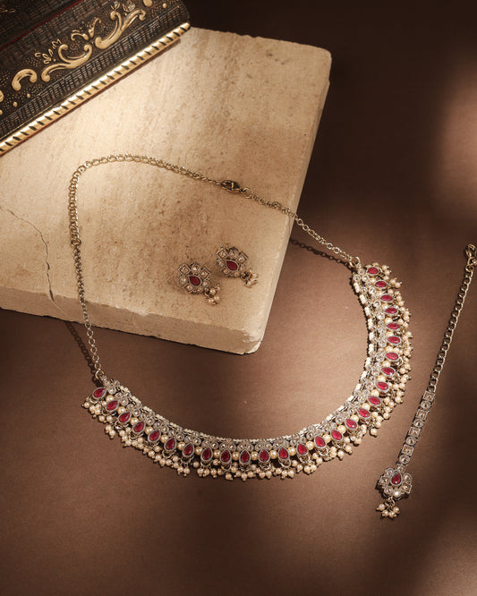 Pear Shape Pearl Guchha Antique Gold Plated Red Uncut Kundan - close-up detail | Saloni Fashion Jewellery, Mumbai
