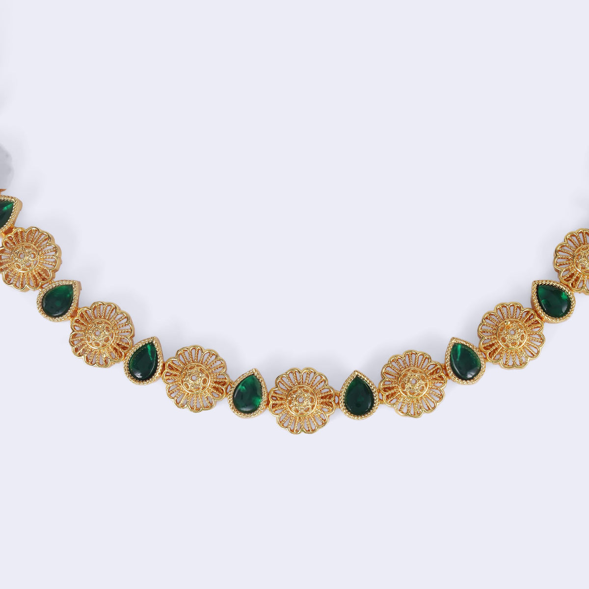 Saloni Fashion Jewellery Round and Oval Shape Kundan Brass Gold Plated Choker Necklace Set With Maangtikka For Women and Girls