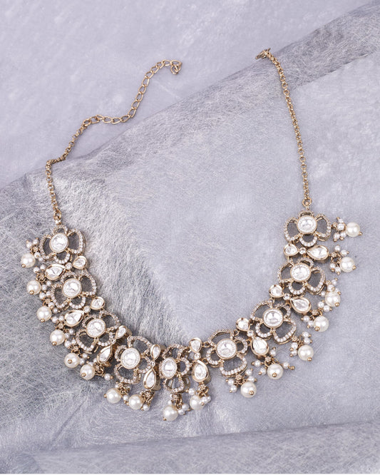 Saloni Fashion Jewellery Round and Oval Shape White Uncut Kundan Stone Antique Gold Plated Brass Choker Necklace Set with Maang Tikka For Women and Girls