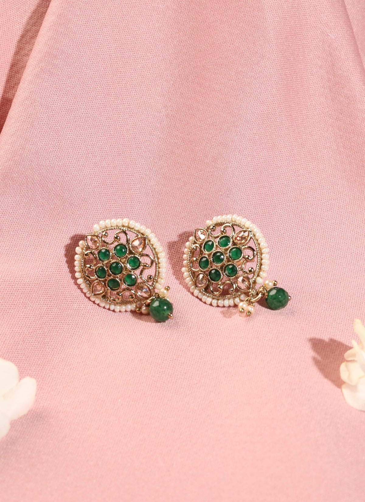 Saloni Fashion Jewellery Round Shape Mother of Pearl Green Kundan Stone Antique Gold Plated Collar Necklace Set For Women and Girls