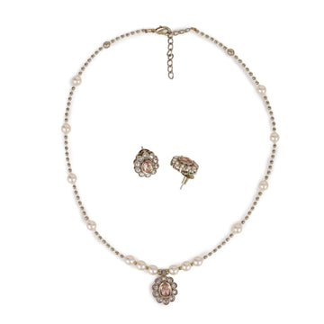 Saloni Fashion Jewellery Round Shape Pearl Crystal Silver Plated Matinee Necklace Set (Mala) For Women