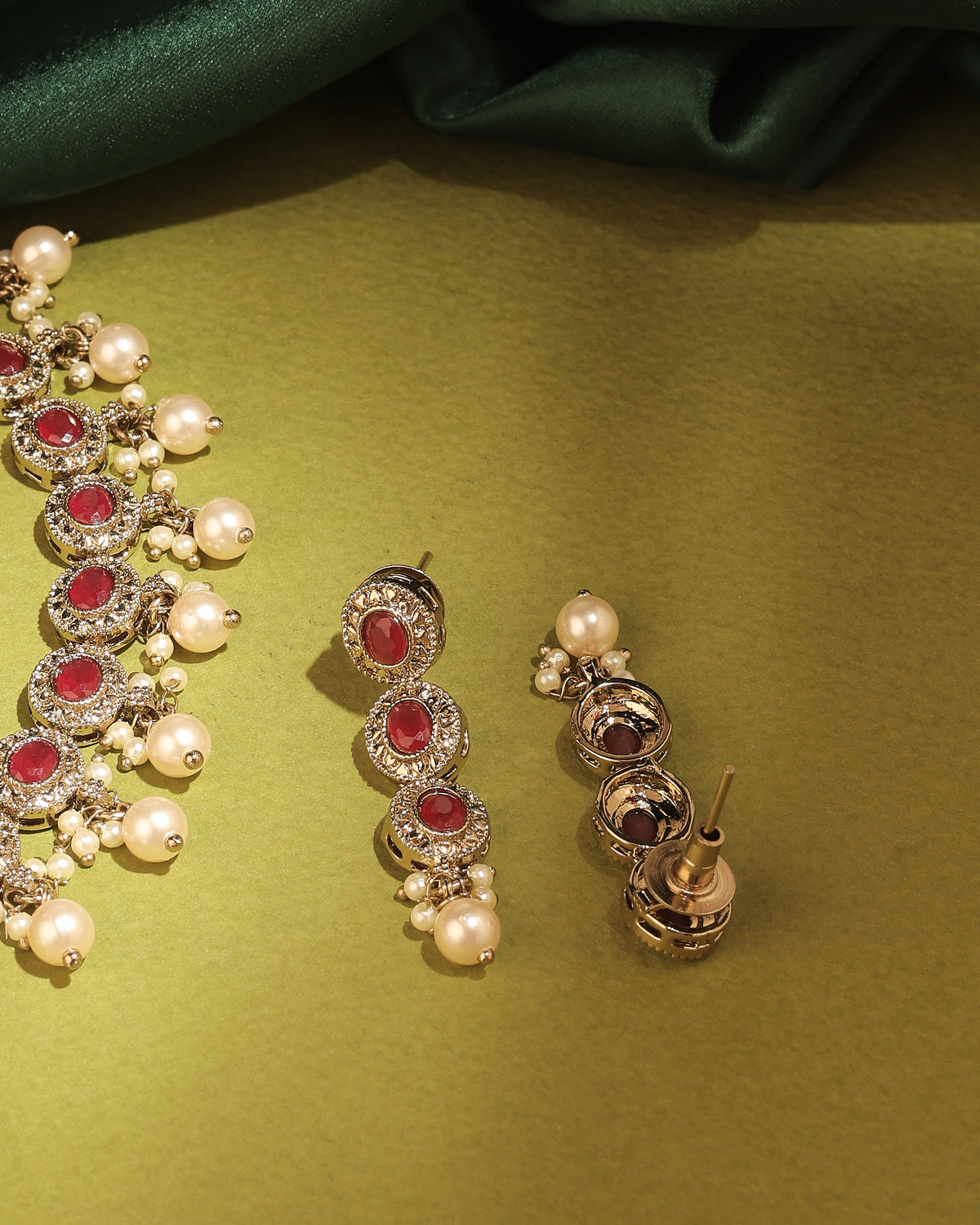 Round Shape Pearl Guchha Antique Gold Plated Red Uncut Kundan Stone - back view | Saloni Fashion Jewellery, Mumbai