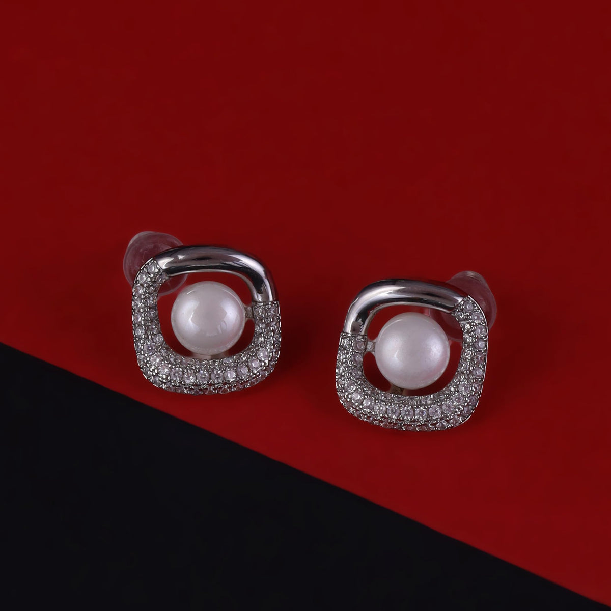 Saloni Fashion Jewellery Round Shape Pearl Silver Plated Stud Earring For Women