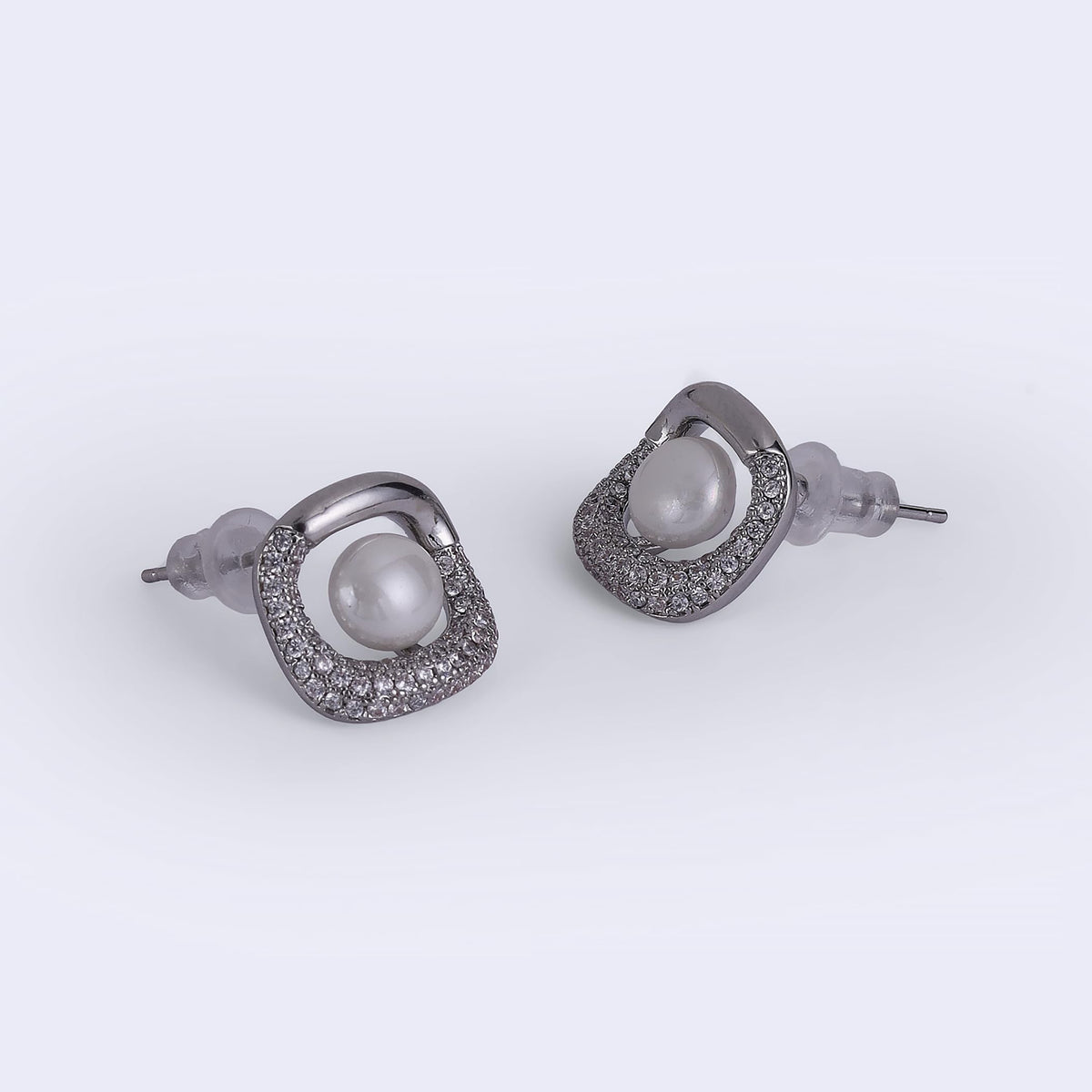 Saloni Fashion Jewellery Round Shape Pearl Silver Plated Stud Earring For Women - view 4