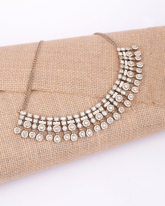 Saloni Fashion Jewellery Round Shape White Uncut Kundan Stone Antique Gold Plated Brass Choker Necklace Set with Maang Tikka For Women and Girls