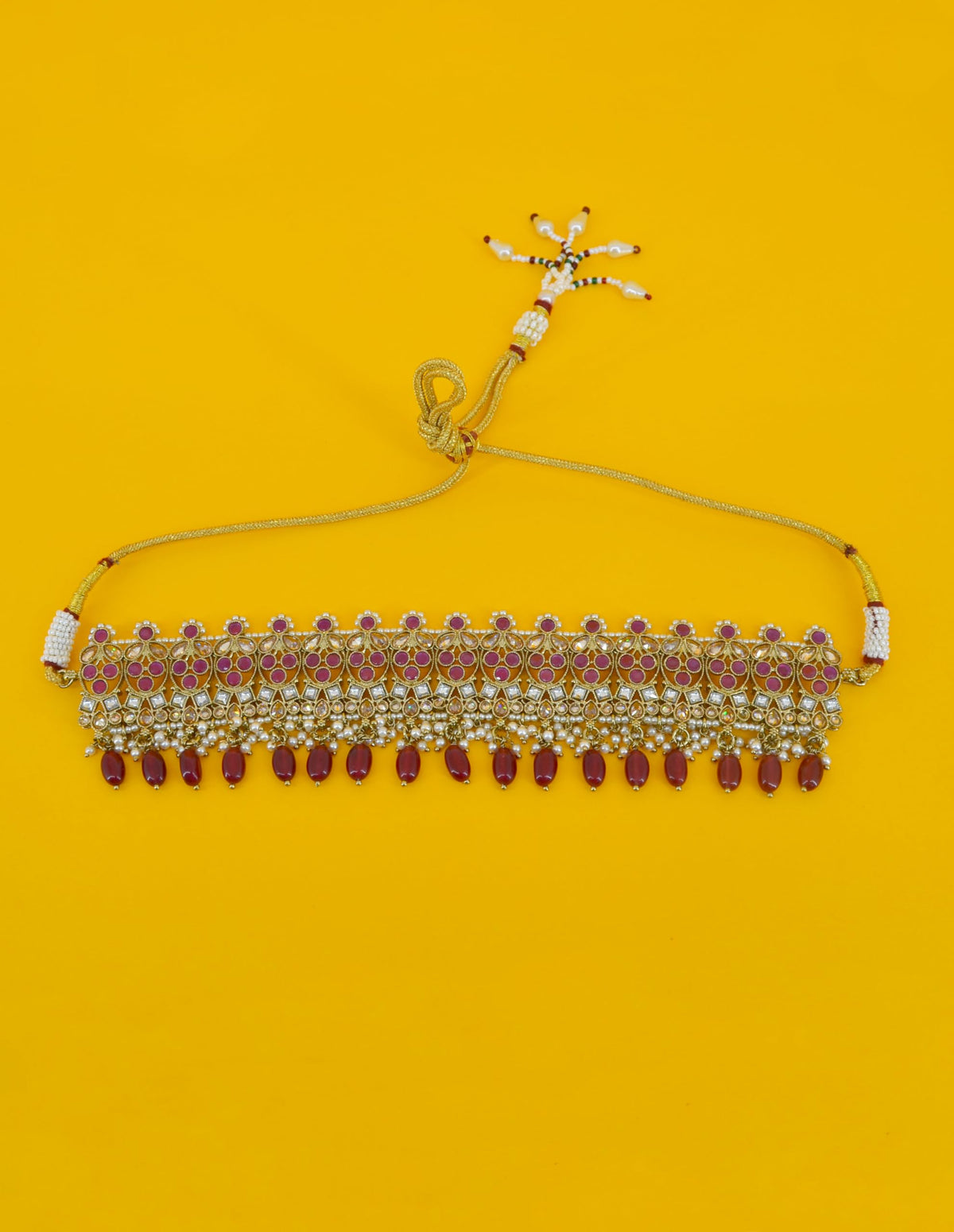 Saloni Fashion Jewellery Stylish Leaf Design Uncut Kundan Gold Plated Collar Necklace Set with Maangtikka For Women and Girls