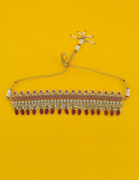 Saloni Fashion Jewellery Stylish Leaf Design Uncut Kundan Gold Plated Collar Necklace Set with Maangtikka For Women and Girls